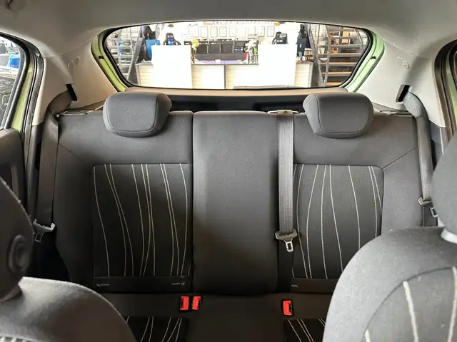 Opel Corsa view 13