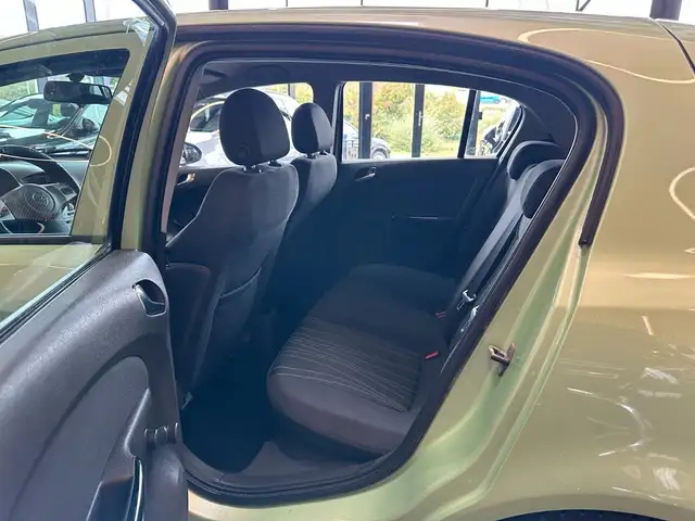 Opel Corsa view 29