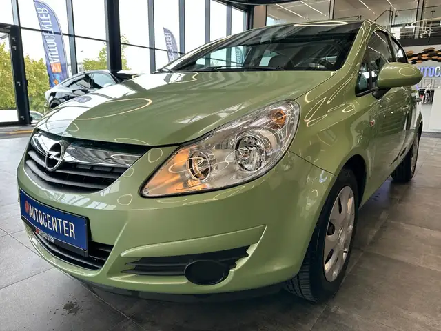 Opel Corsa view 4