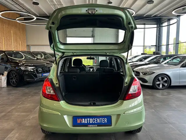 Opel Corsa view 6