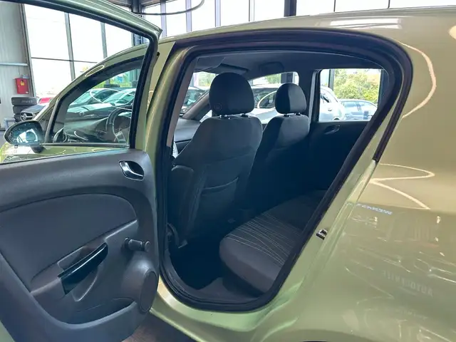 Opel Corsa view 28