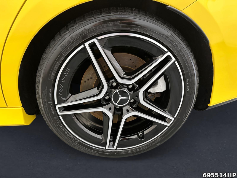 Mercedes-Benz CLA 35 AMG 4M Coupé  Night Pano Sound Kamera LED — photo 5