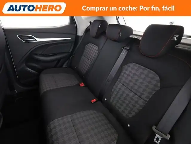 MG ZS view 15