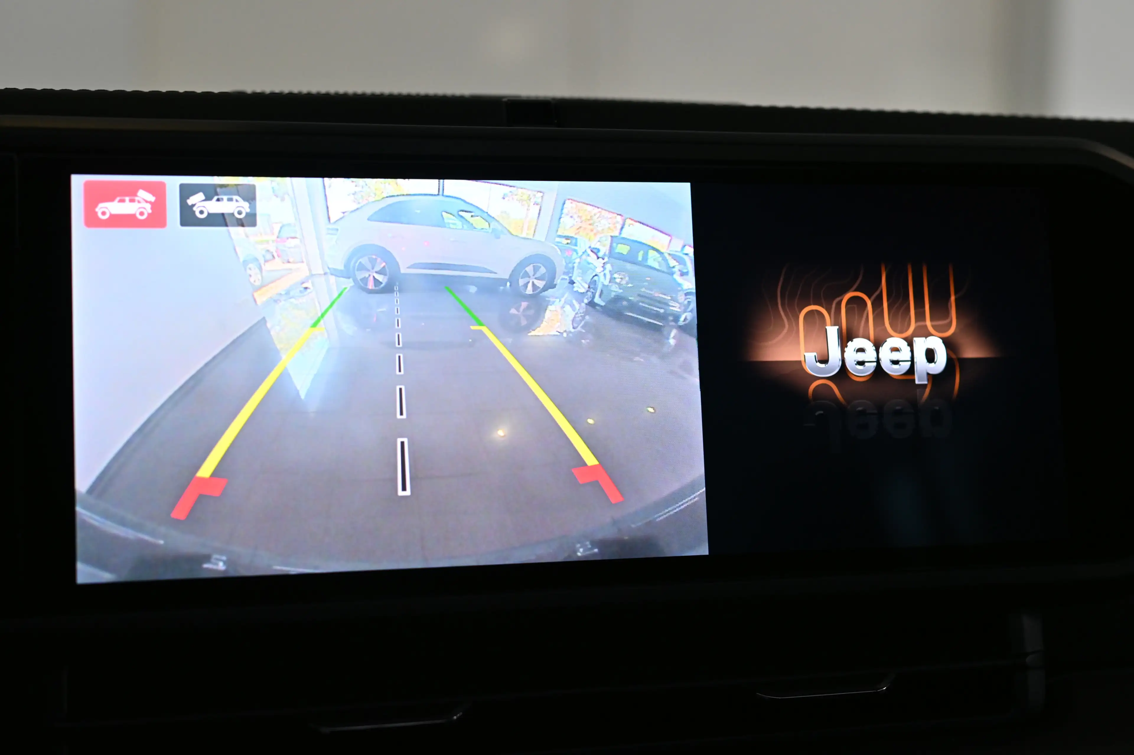Jeep Wrangler 2.0 T-GDiRubicon Sky-Softtop 20-Zoll — photo 12