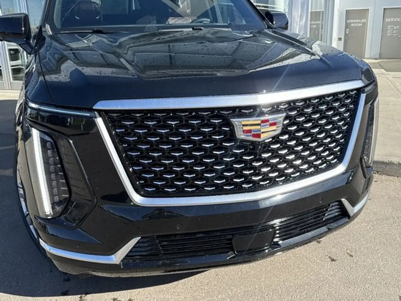 Cadillac Escalade снимка Cadillac Escalade