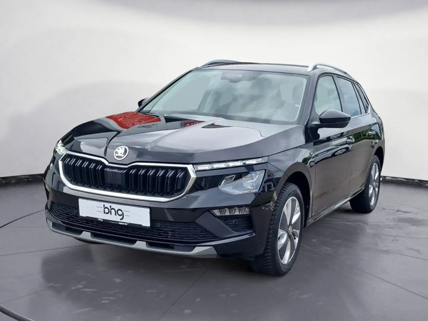 Skoda Kamiq 1.0 TSI DSG Drive Schwarz - 2