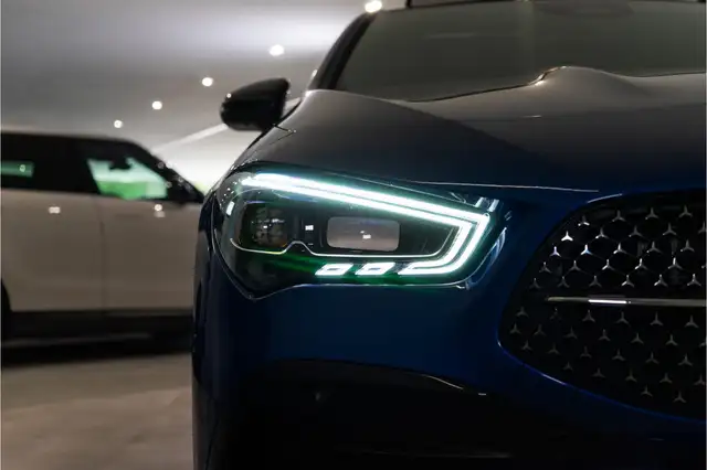 Mercedes-Benz CLA view 9