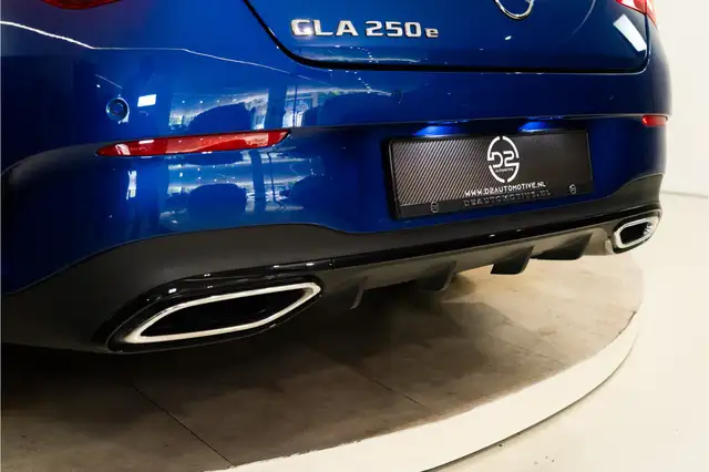 Mercedes-Benz CLA view 20