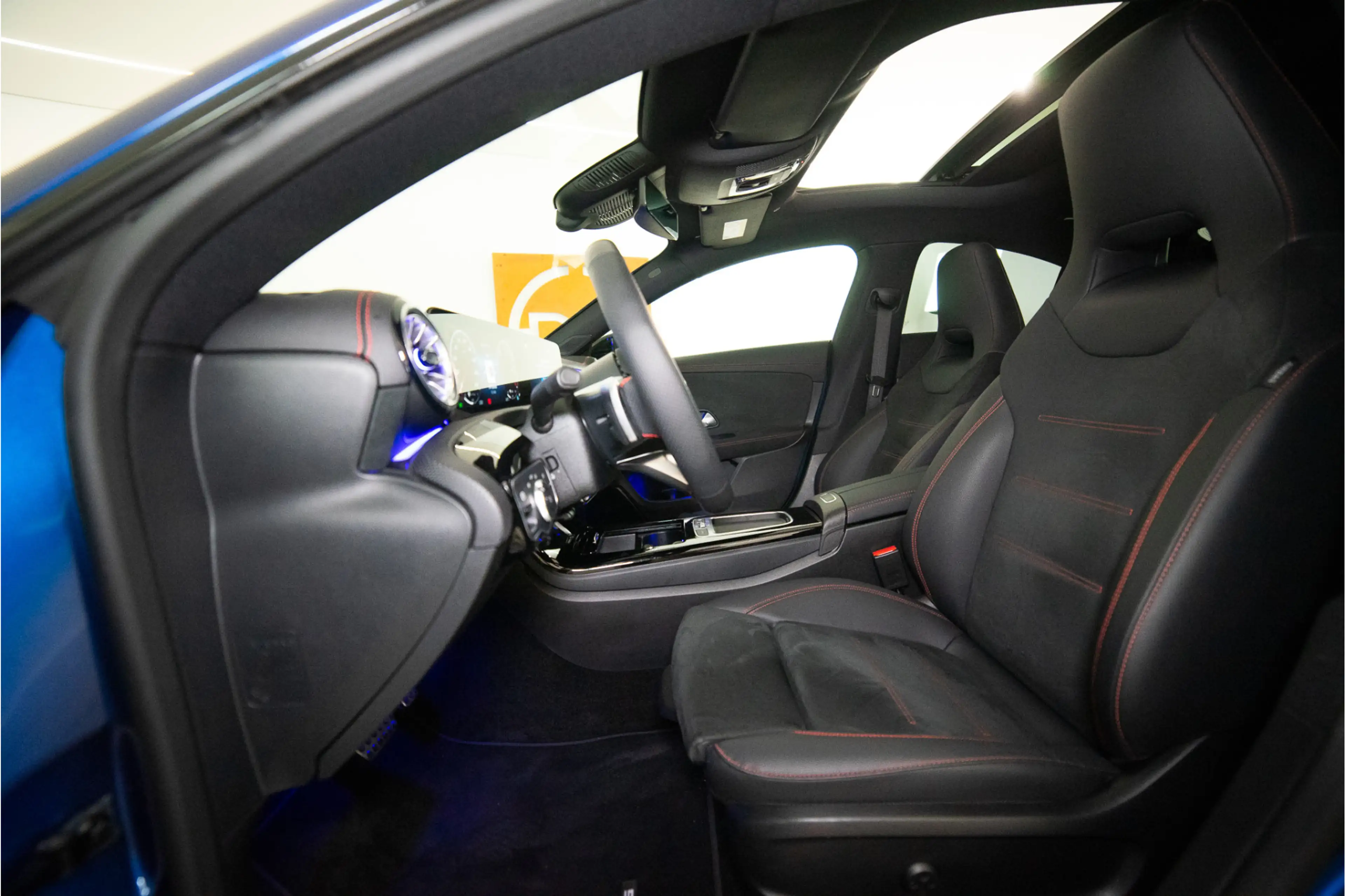 Mercedes-Benz CLA 250 e Premium+ AMG 218PK | Pano | Sfeer | Trekhaak | B — photo 30
