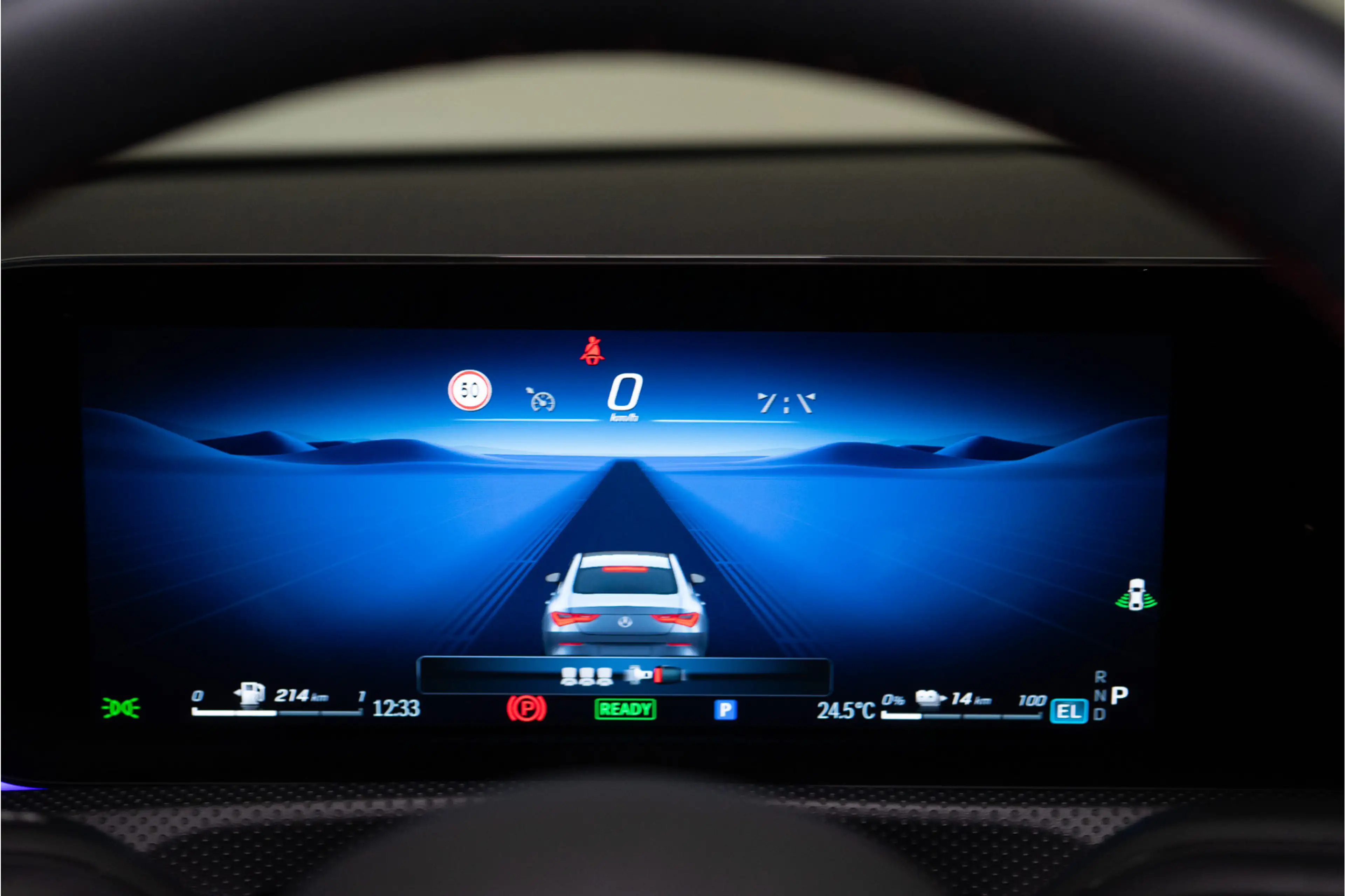 Mercedes-Benz CLA 250 e Premium+ AMG 218PK | Pano | Sfeer | Trekhaak | B — photo 40