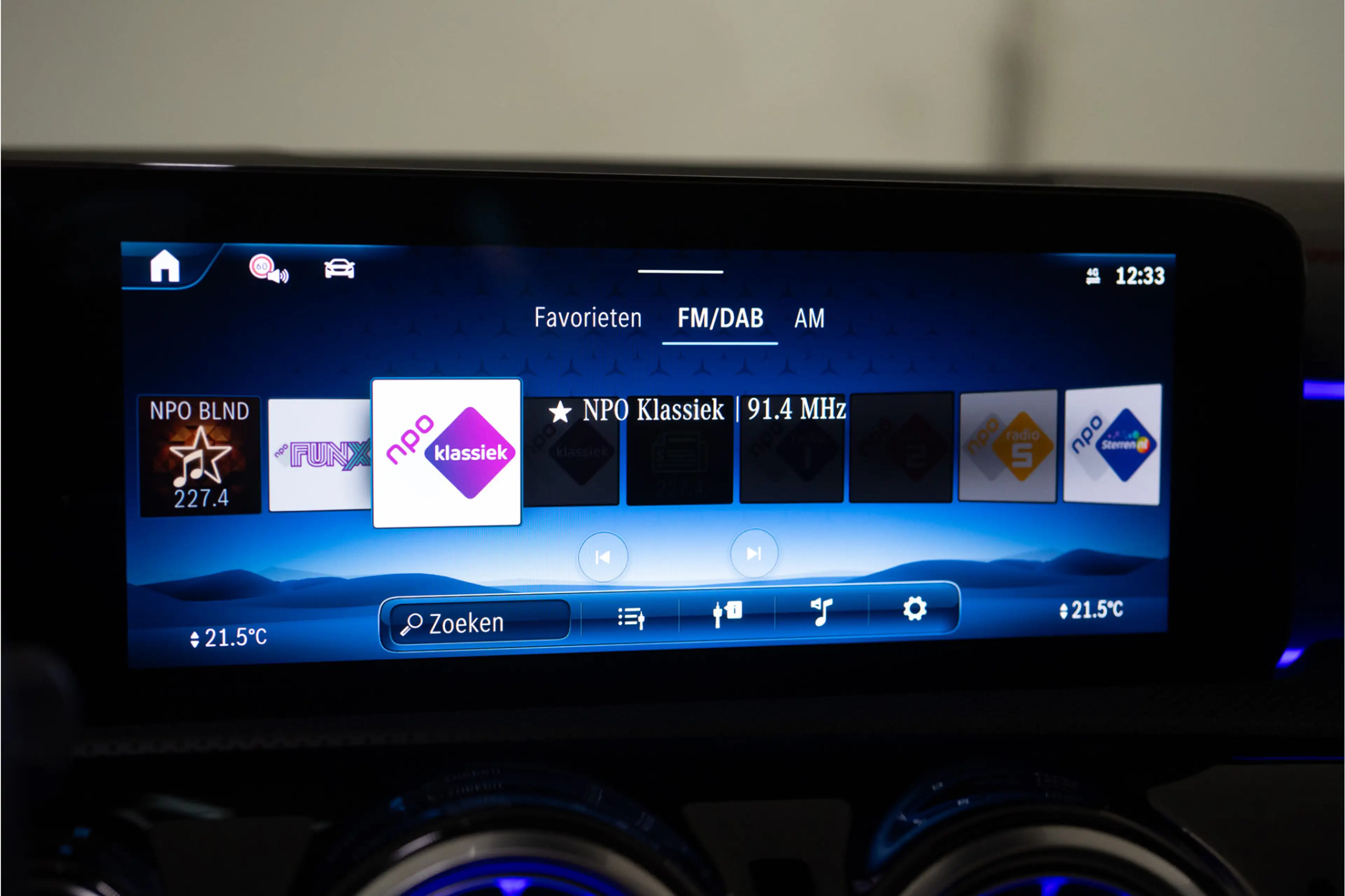 Mercedes-Benz CLA 250 e Premium+ AMG 218PK | Pano | Sfeer | Trekhaak | B — photo 47