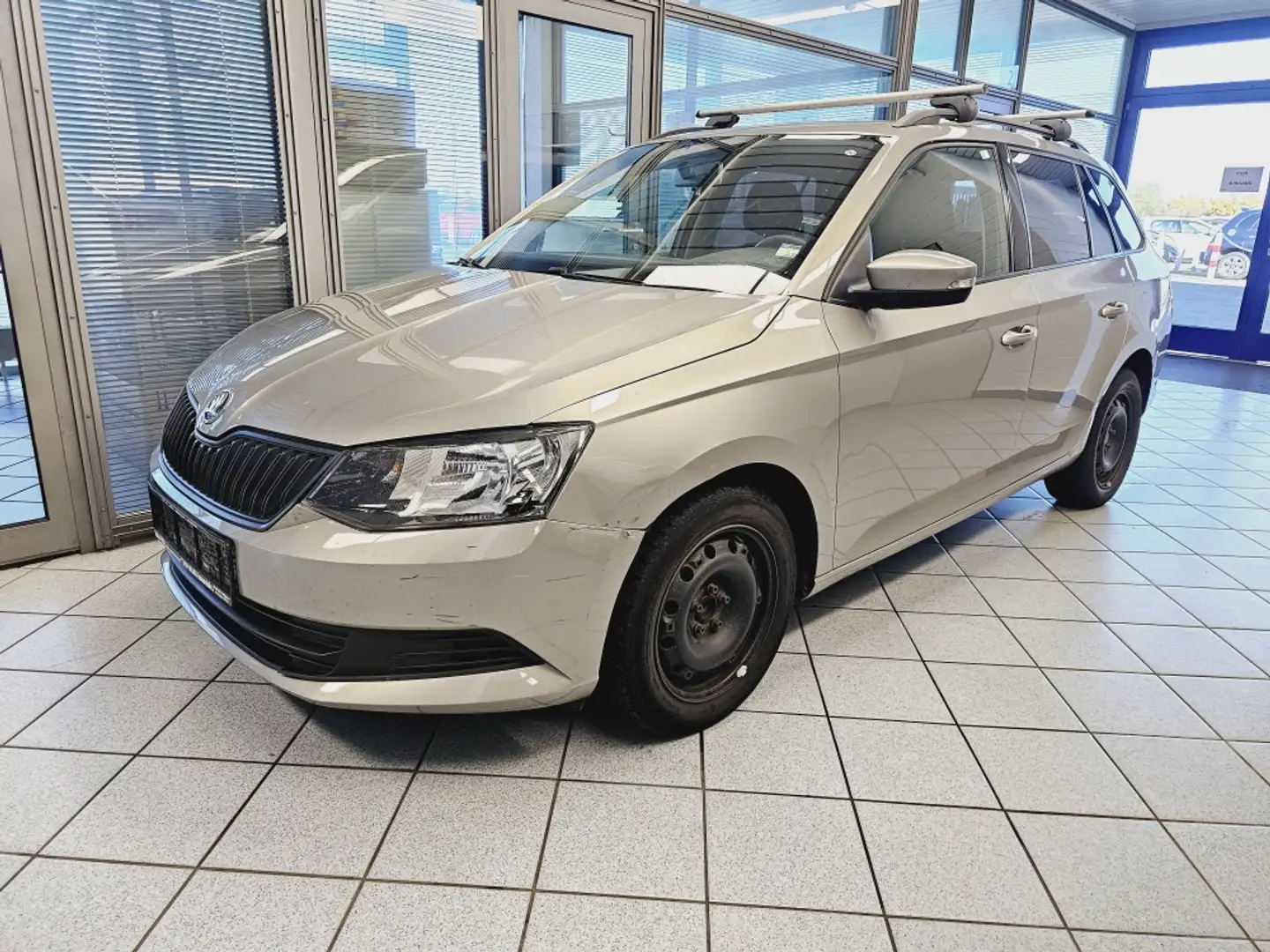 Skoda Fabia 2. Hand, Klima, 90 PS,    ohne Tüv Bej - 2