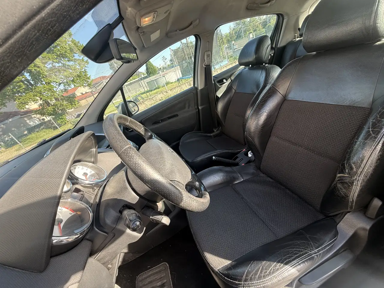 Peugeot 207 1.6 HDi 16v 90ch ExÃ©cutive Pack