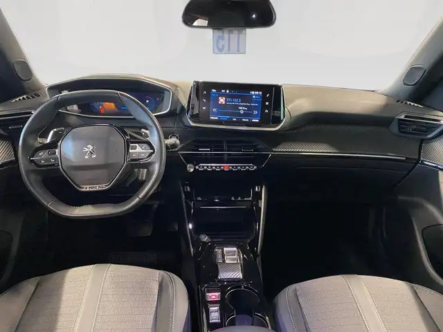 Peugeot 2008 view 6
