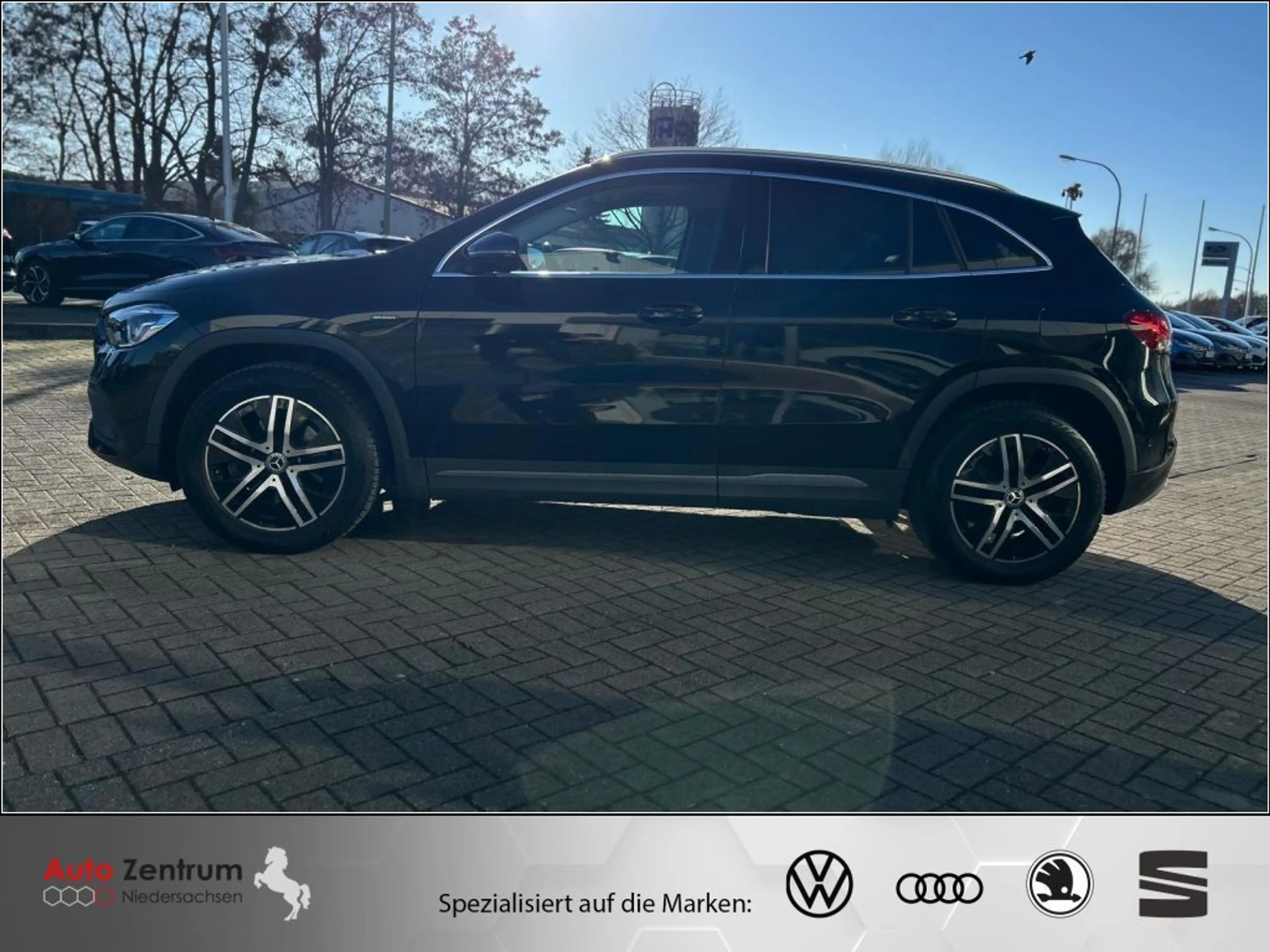 Mercedes-Benz GLA 250 e HYBRID 8G Progressive AZNHaus-FÖRDERUNG* AHK Cam — photo 13