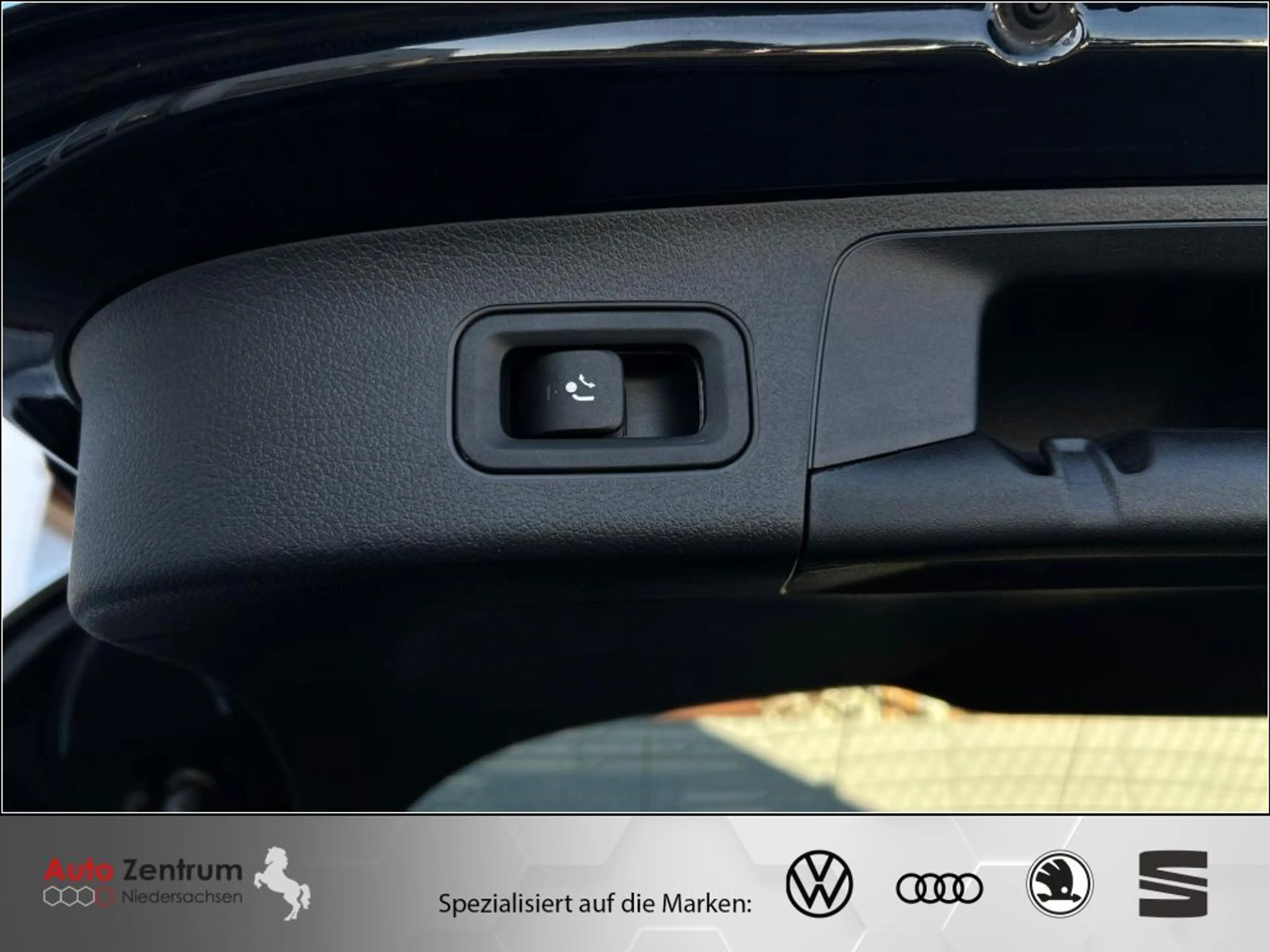 Mercedes-Benz GLA 250 e HYBRID 8G Progressive AZNHaus-FÖRDERUNG* AHK Cam — photo 9