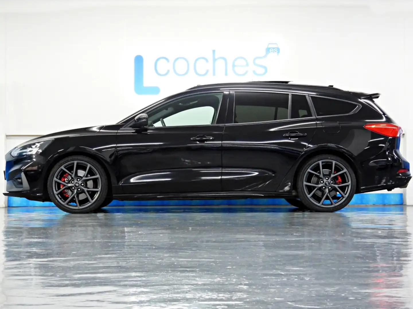 Ford Focus Sportbreak 2.3 Ecoboost ST 3 Noir - 1