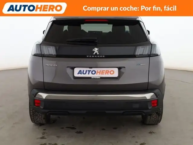 Peugeot 3008 view 5