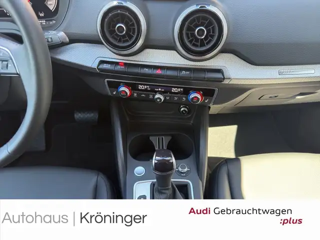 Audi Q2 view 14
