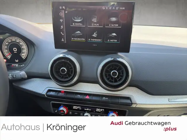 Audi Q2 view 15
