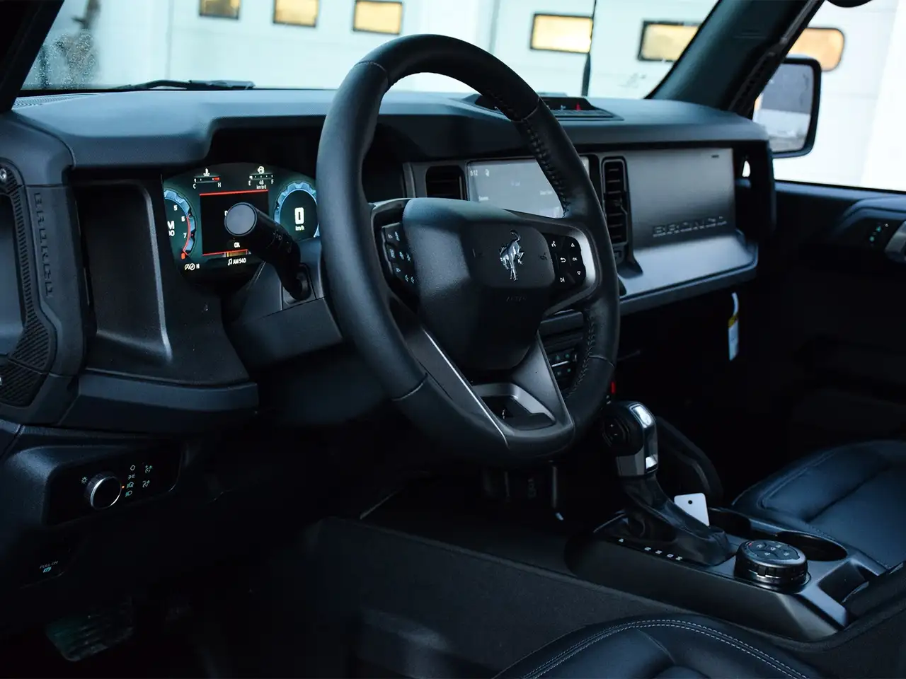 Ford Bronco снимка Ford Bronco