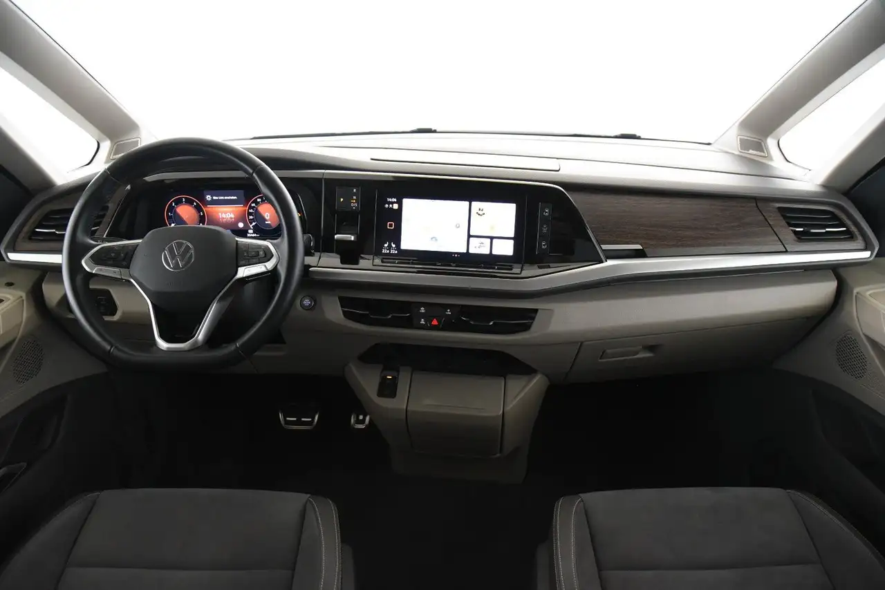 Volkswagen T7 Multivan Style Standhzg 7 Sitze Pano ACC H&K 9