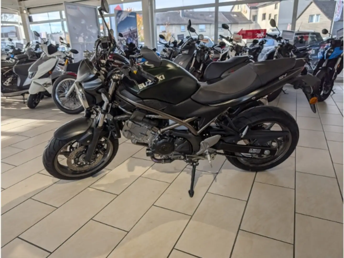 Suzuki SV 650 Top Zustand in Menden bei Jonas Grün - 1