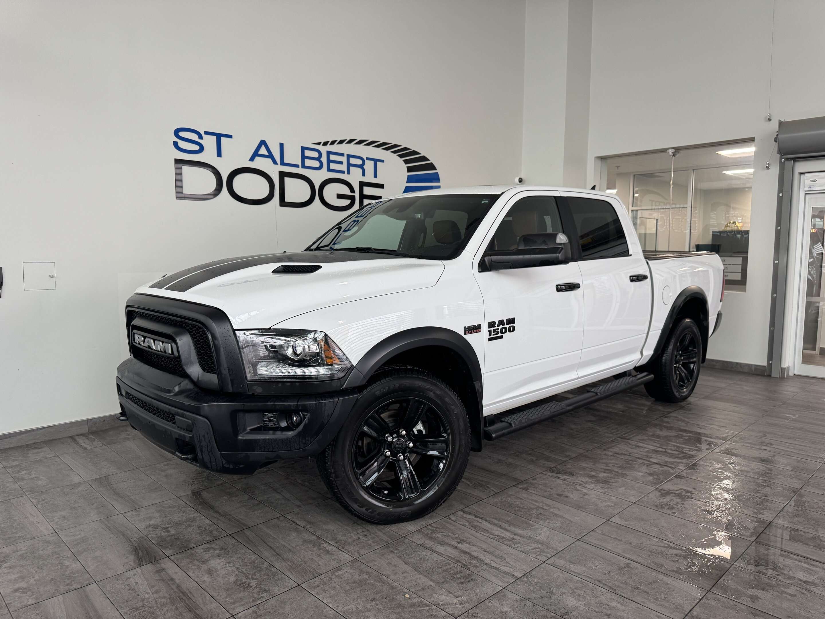 2023 RAM 1500 Warlock| POWER SUNROOF | HEATED SEATS & WHEEL GROU