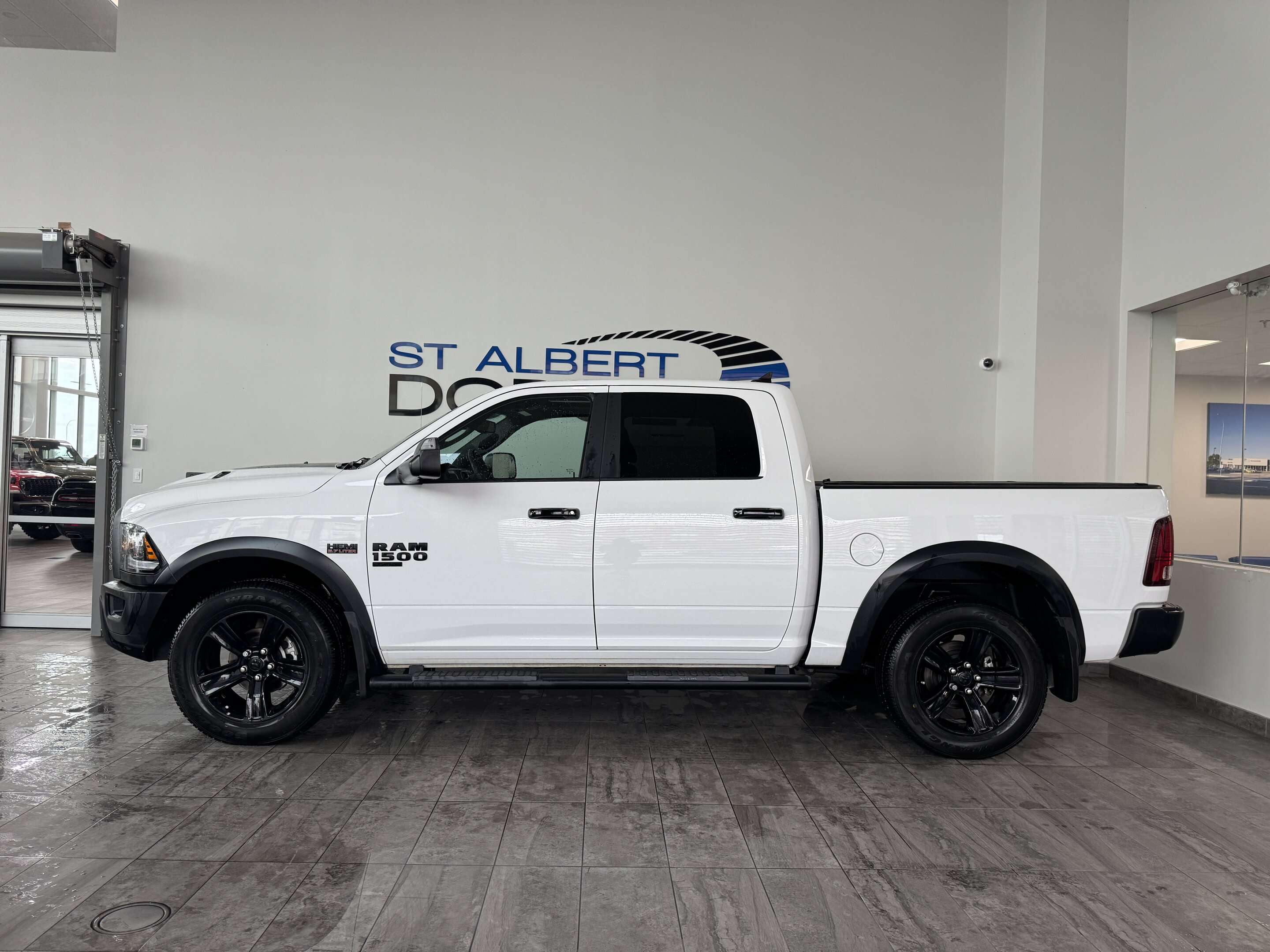 2023 RAM 1500 Warlock| POWER SUNROOF | HEATED SEATS & WHEEL GROU — снимка 1