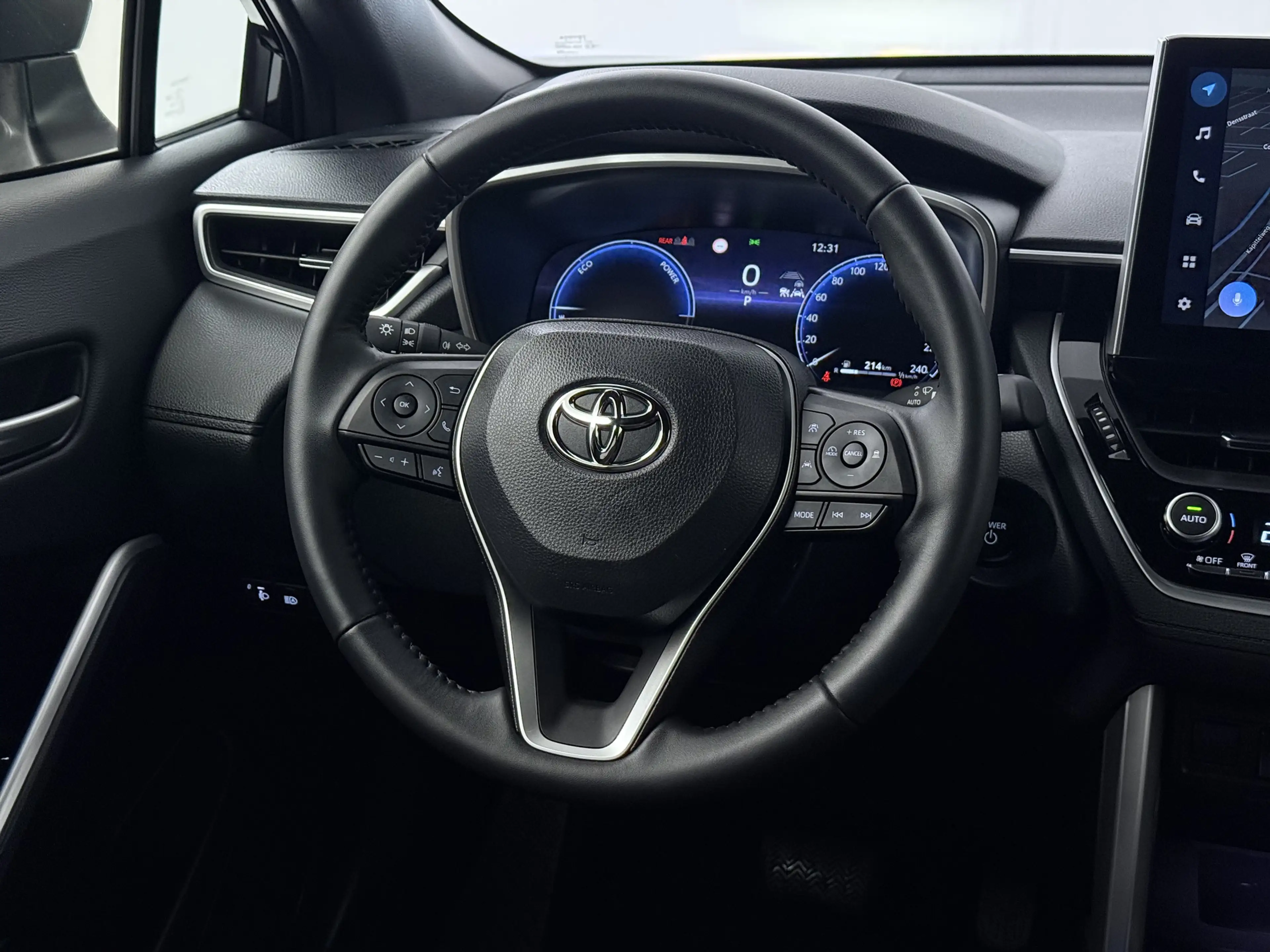 Toyota Corolla Cross Hybrid 200 Style | Navigatie | PDC | — photo 7