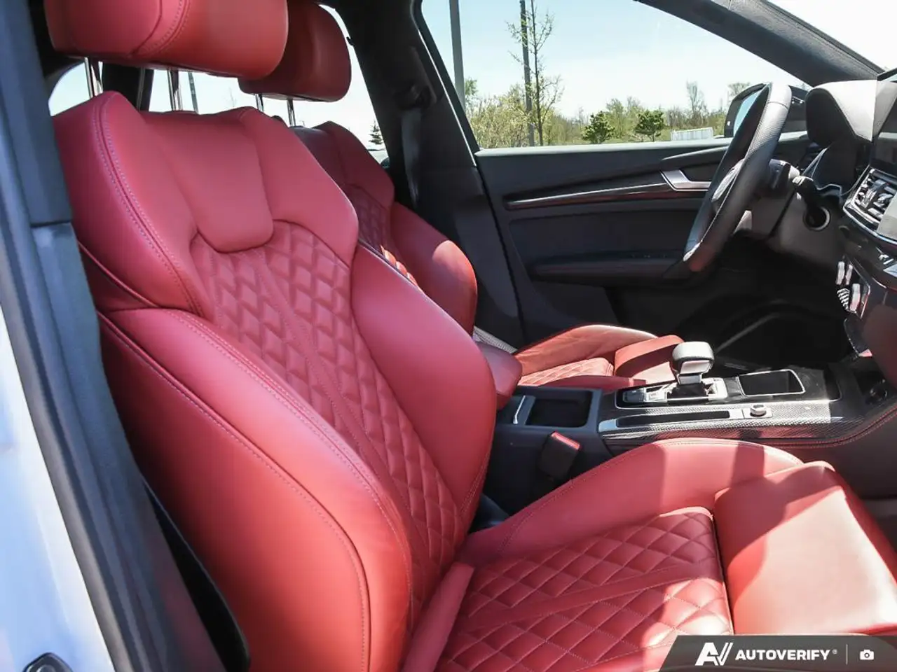 Audi SQ5 снимка Audi SQ5