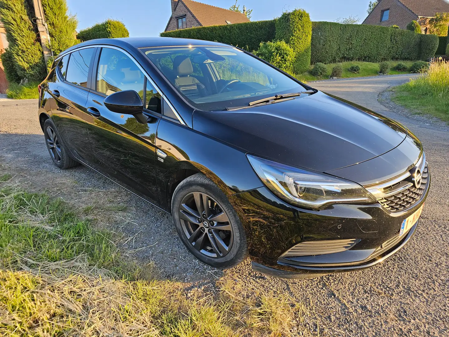 Opel Astra 1.6 CDTi ECOTEC D  start/stop Navi900. VT Zwart - 2
