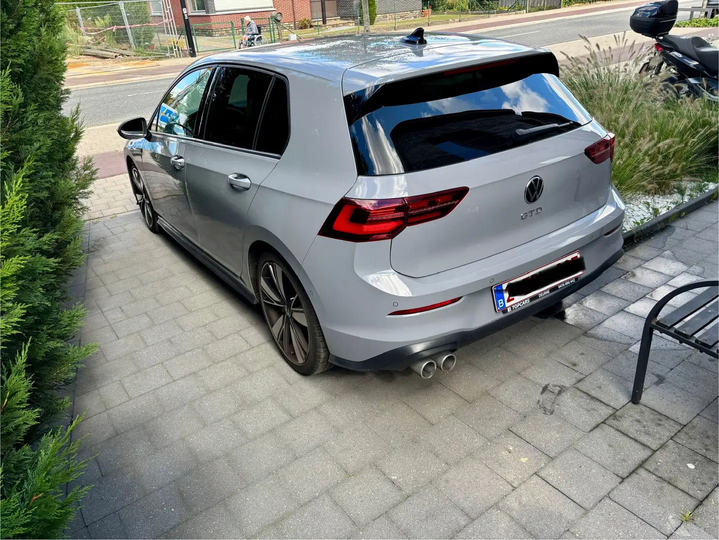 Volkswagen Golf GTD 2.0 TDI SCR DSG - 2