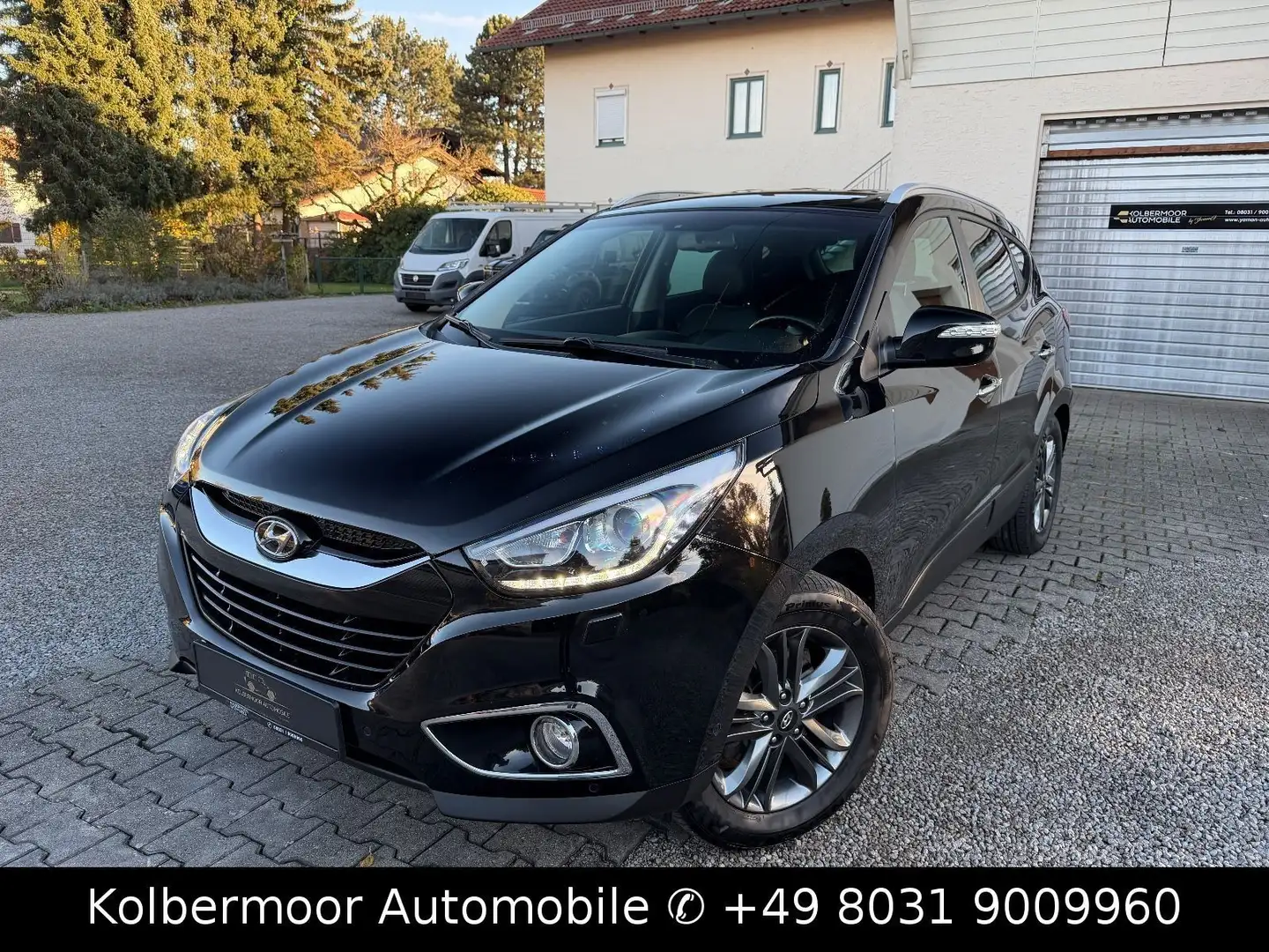 Hyundai iX35 Style 4WD LEDER|NAVI|SHZ|ALU| Schwarz - 1