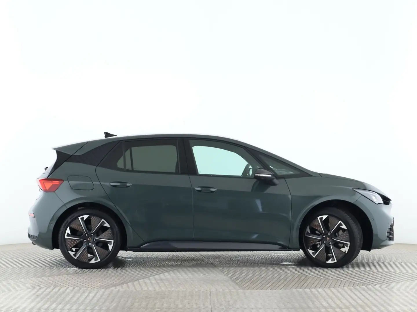 CUPRA Born VZ Batt-Kap 84 kW/h *Wärmep.*PANO*HdUp*20"* Verde - 2