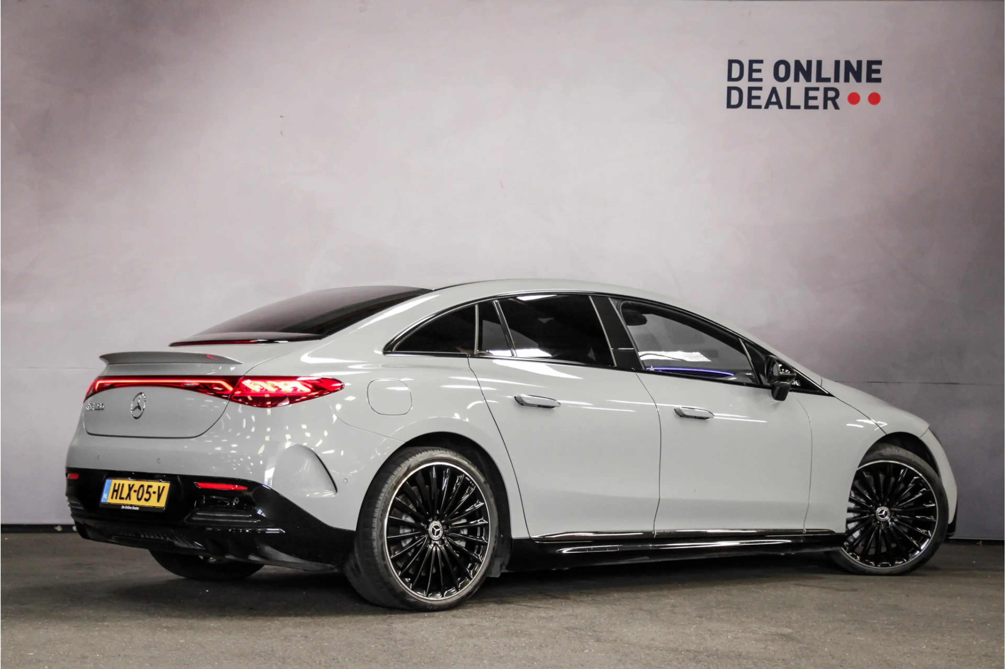 Mercedes-Benz EQE 350 AMG Night Edition 89 kWh |Leder|Burmester|21inch| — photo 6