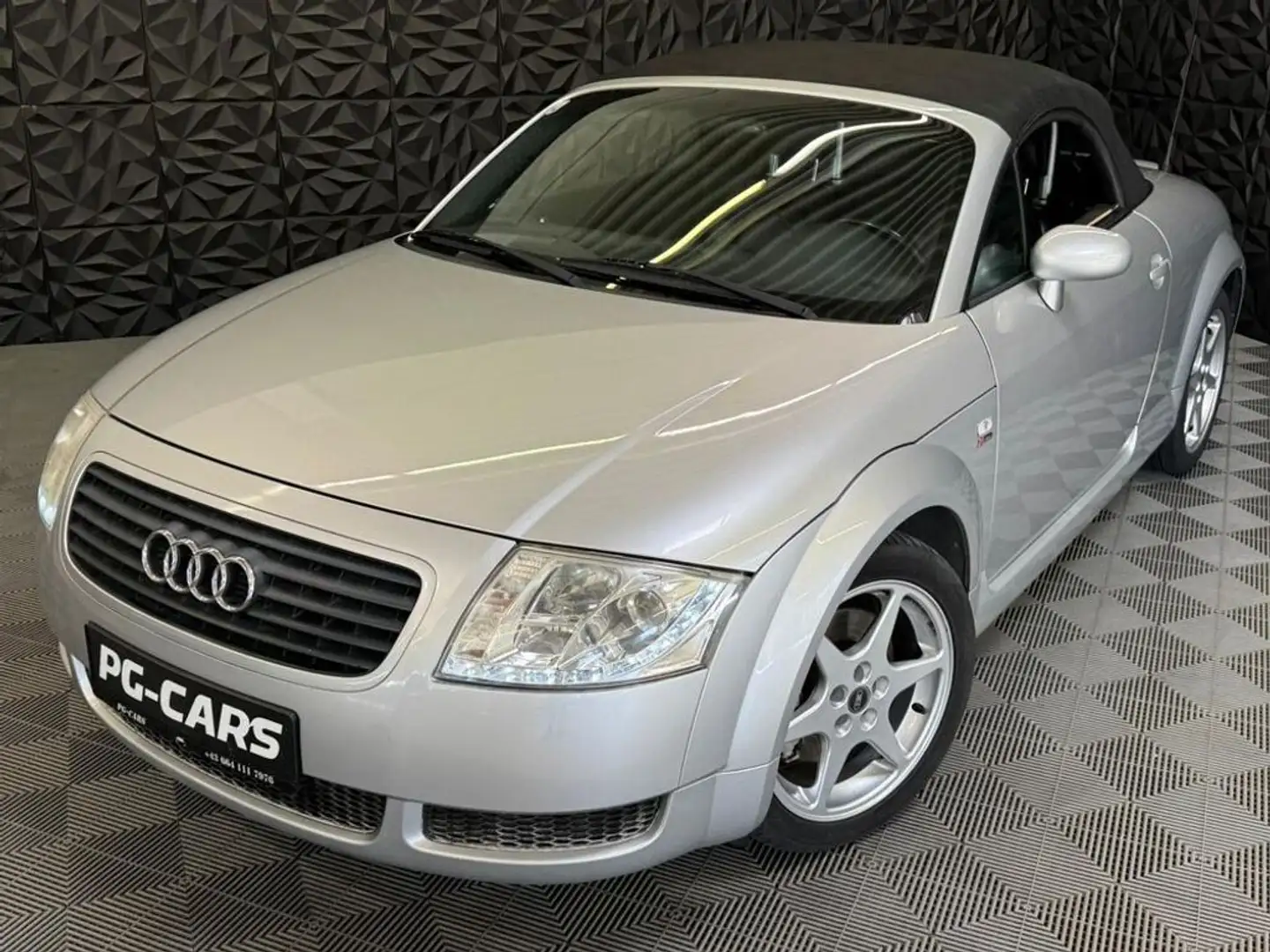 Audi TT 1.8 T Roadster Silver - 2