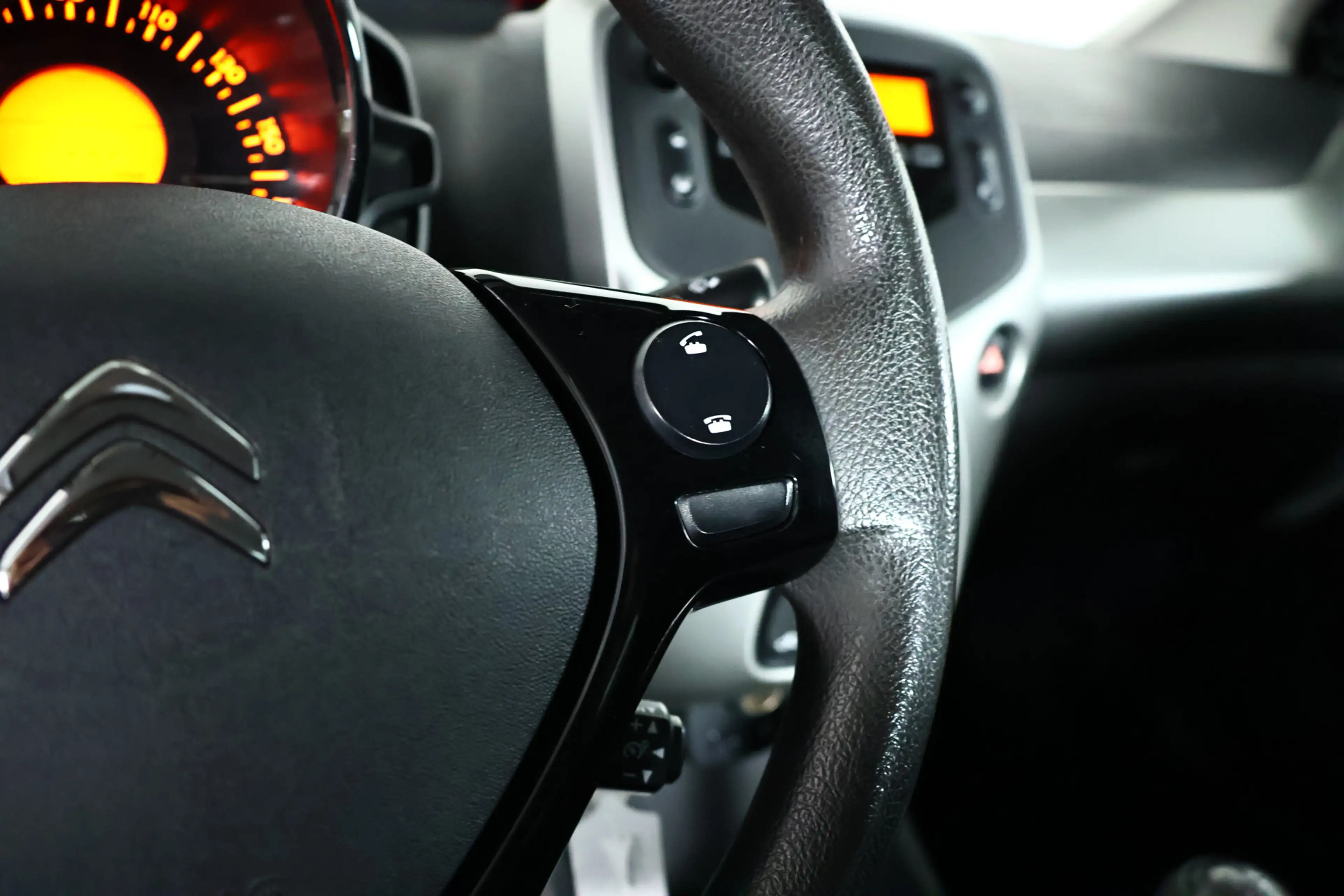 Citroen C1 1.2 PureTech Shine / Airco / Bluetooth / 5 Deurs — photo 20