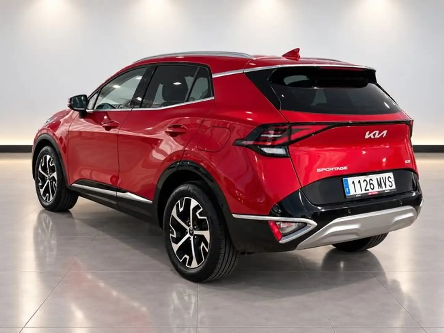 Kia Sportage 1.6 T-GDI HEV TECH AUTO 215 5P Rojo - 2