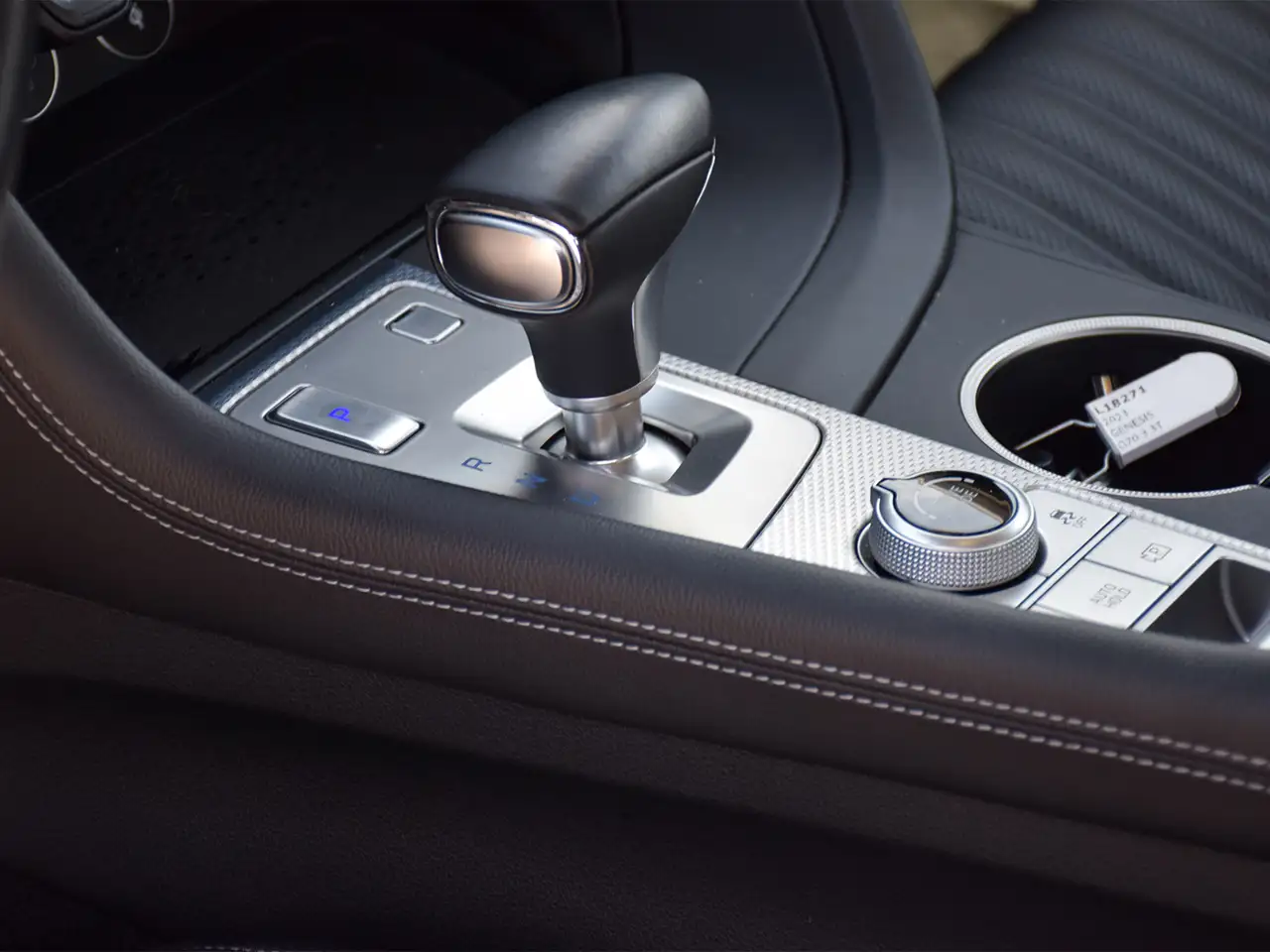 Genesis G70 снимка Genesis G70