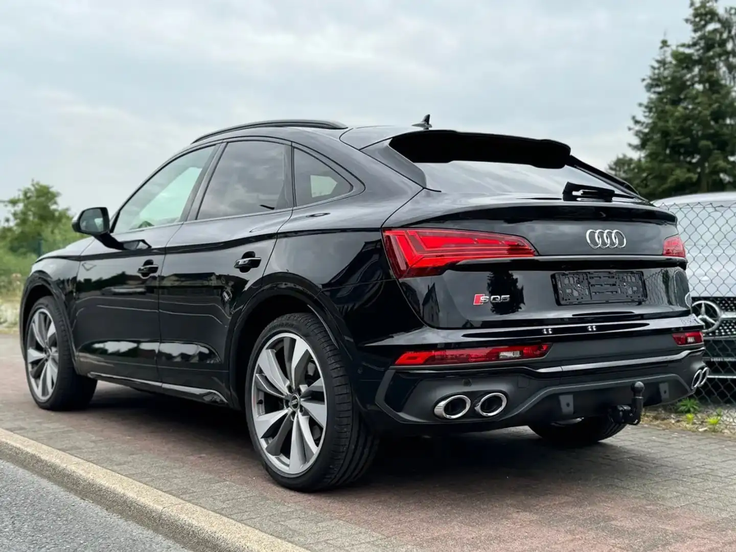 Audi SQ5 TDI Sportback quattro tiptronic Schwarz - 2