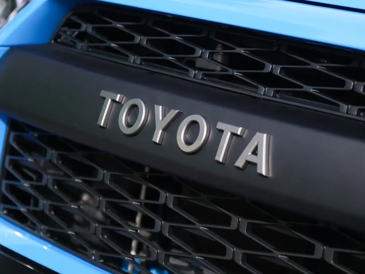 Toyota 4-Runner снимка Toyota 4-Runner