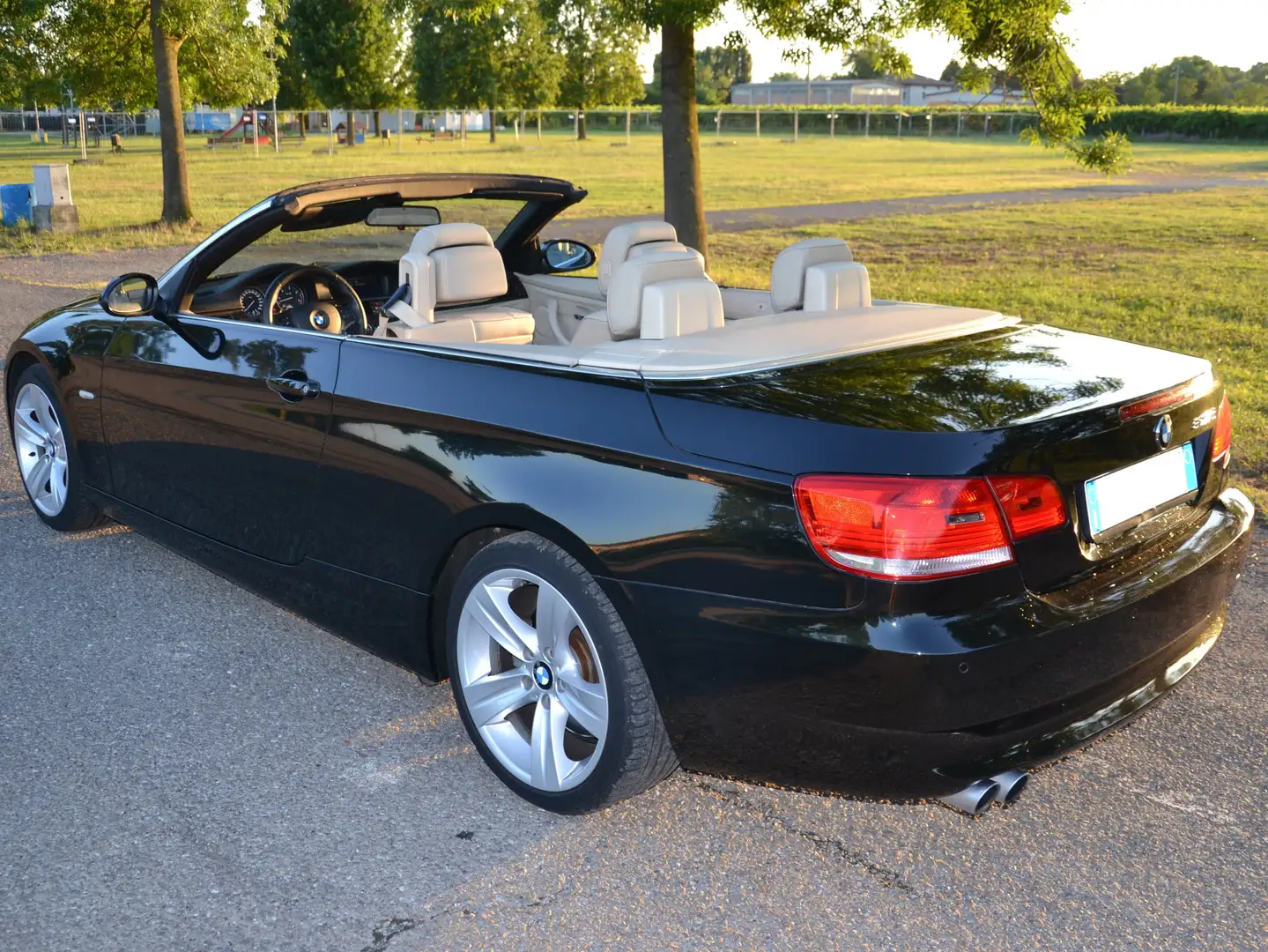 BMW 325 Serie 3 E93 Cabrio 325d Cabrio Futura Nero - 1