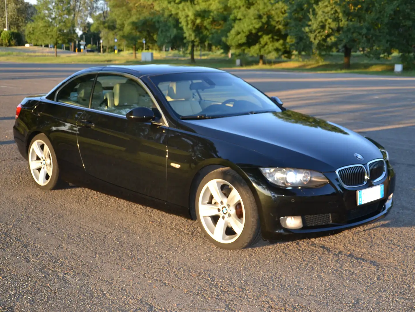 BMW 325 Serie 3 E93 Cabrio 325d Cabrio Futura Nero - 2