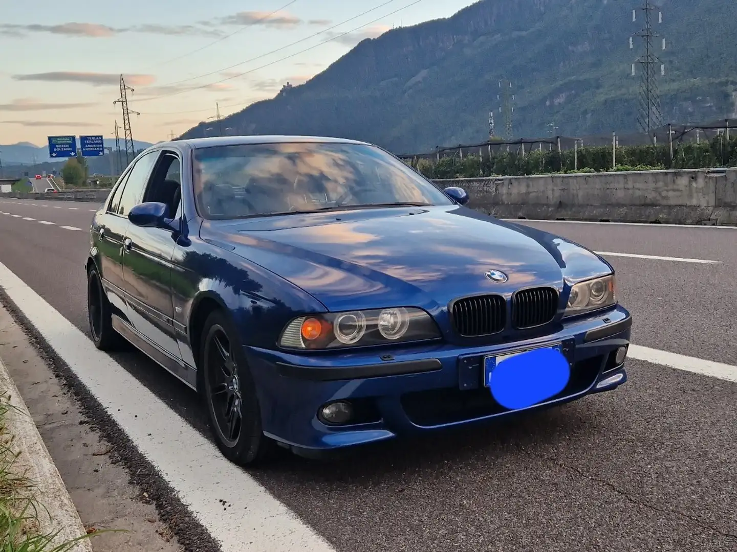 BMW M5 Bleu - 1