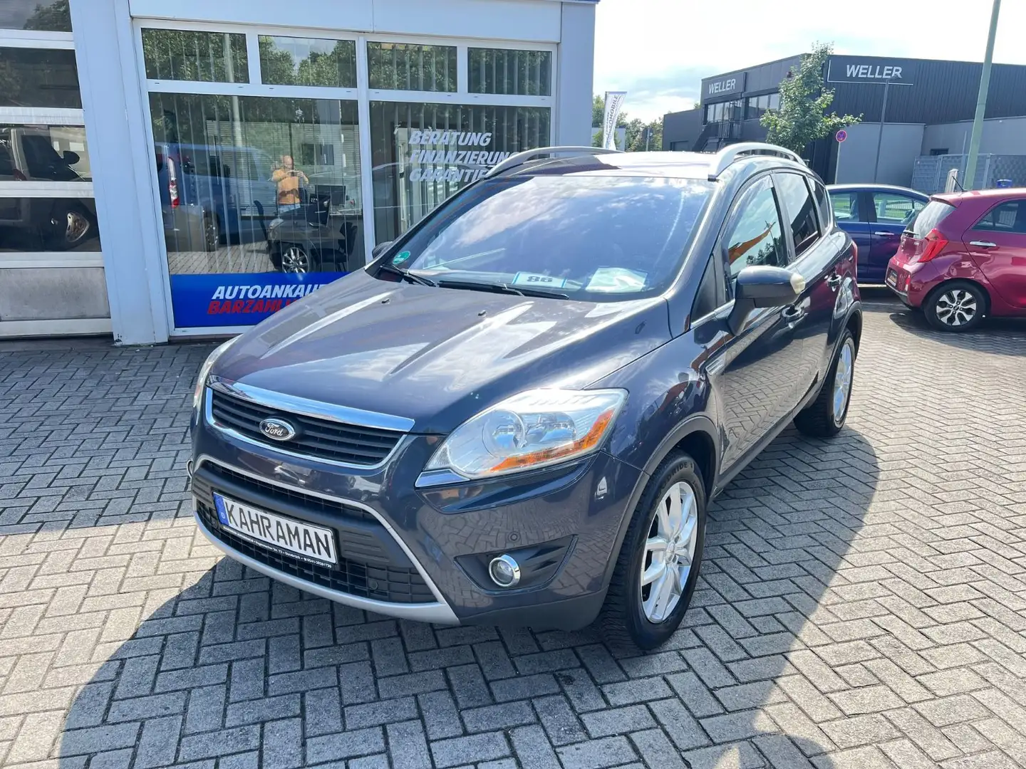 Ford Kuga Champions Edition 4x4 Allrad Grau - 2