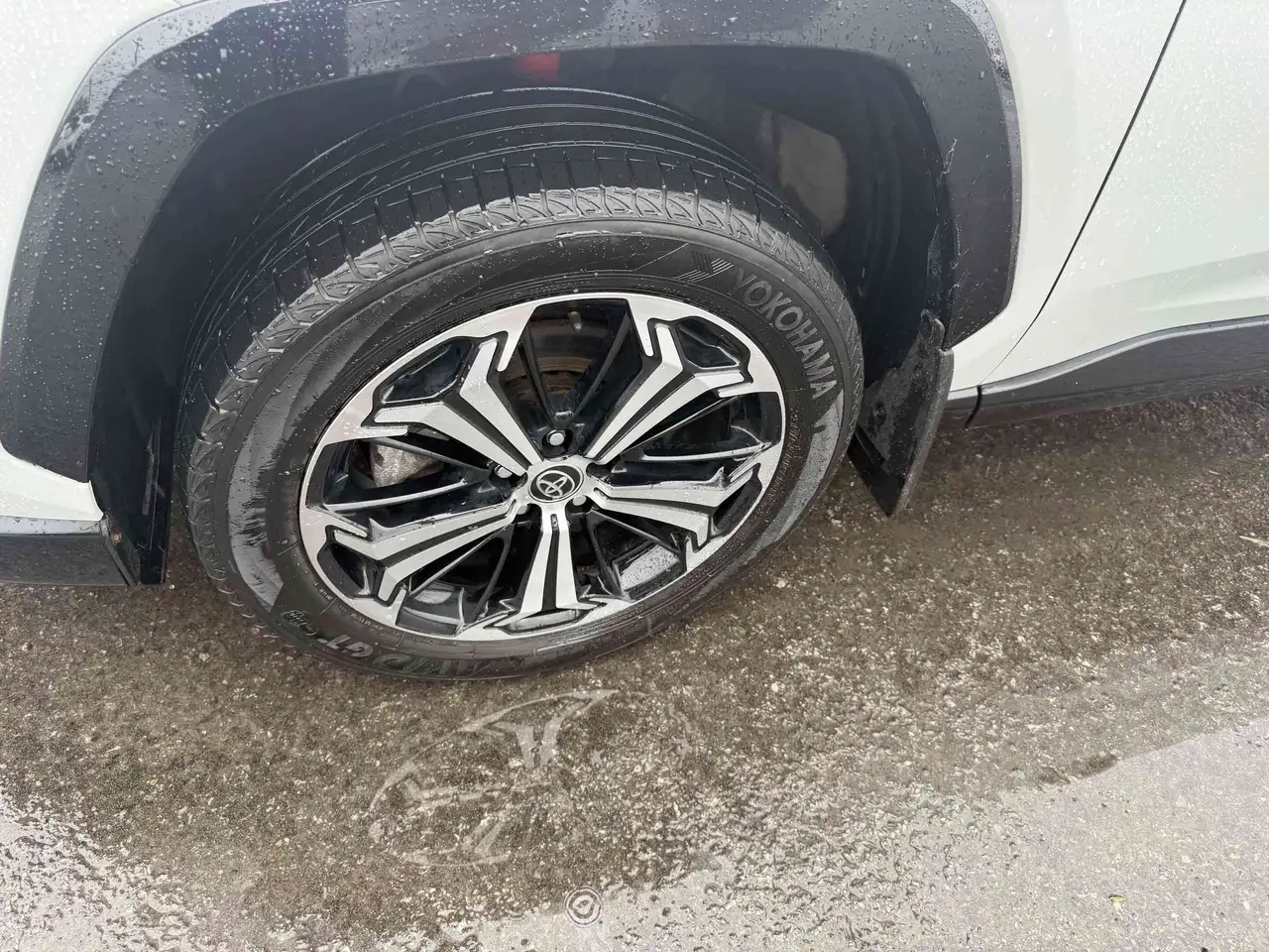 Toyota RAV 4 Prime снимка Toyota RAV 4 Prime