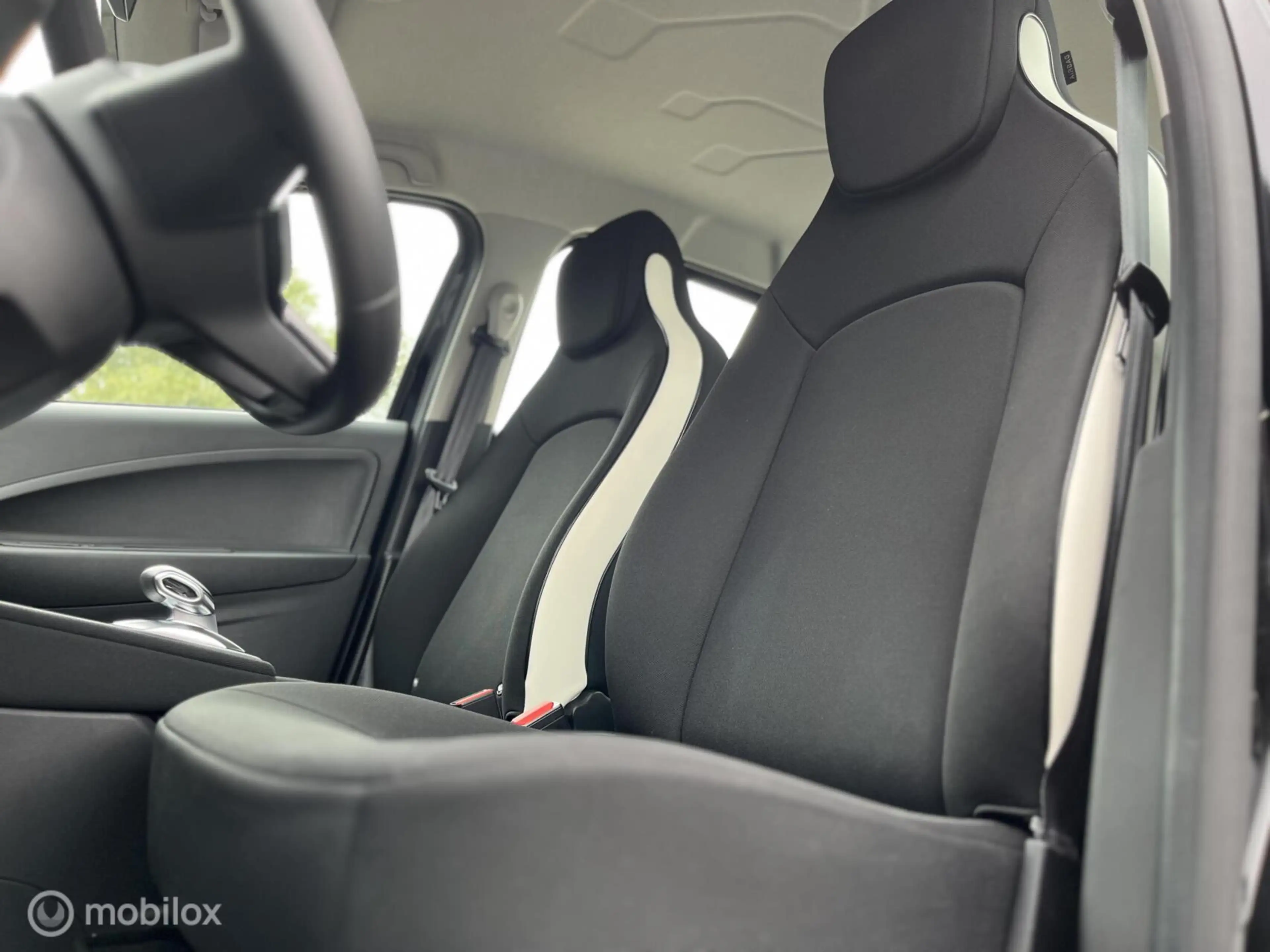 Renault ZOE R110 Life 52 kWh (ex Accu) SOH 92%|Carplay|Keyless — photo 6