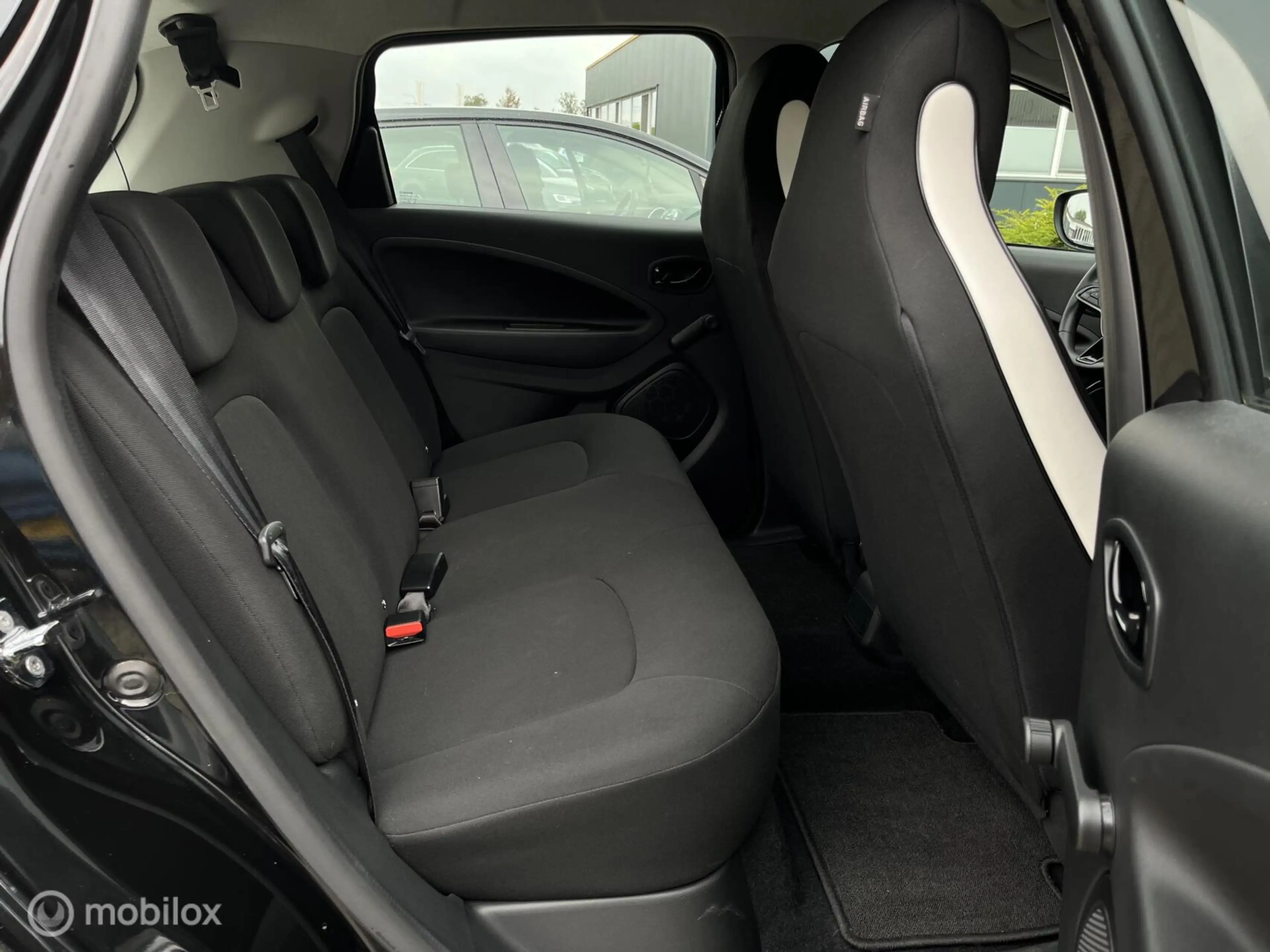 Renault ZOE R110 Life 52 kWh (ex Accu) SOH 92%|Carplay|Keyless — photo 22