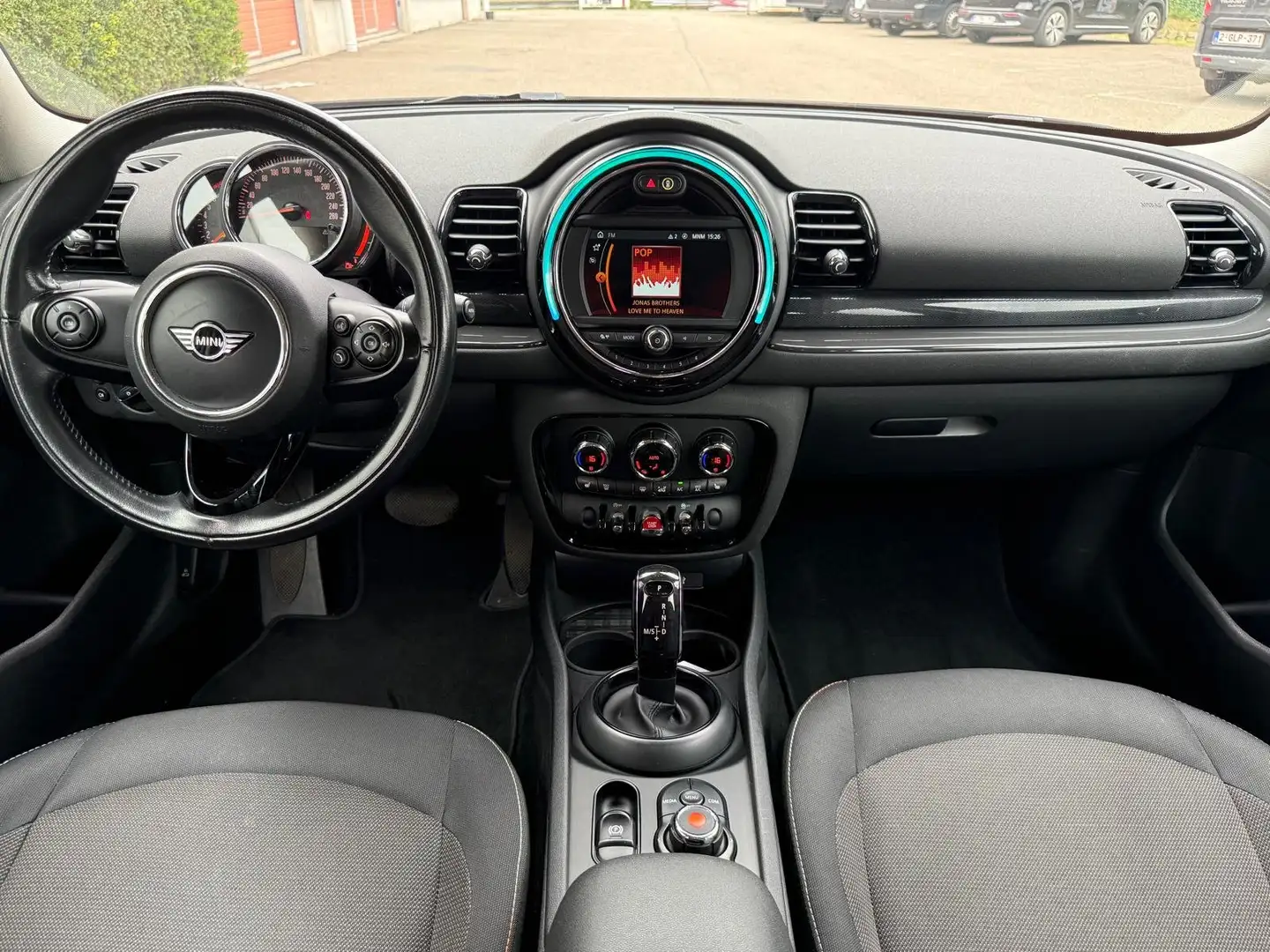 MINI Cooper Clubman 1.5A Keyless/Zetelverwarming/Bluetooth/PDC Grau - 2